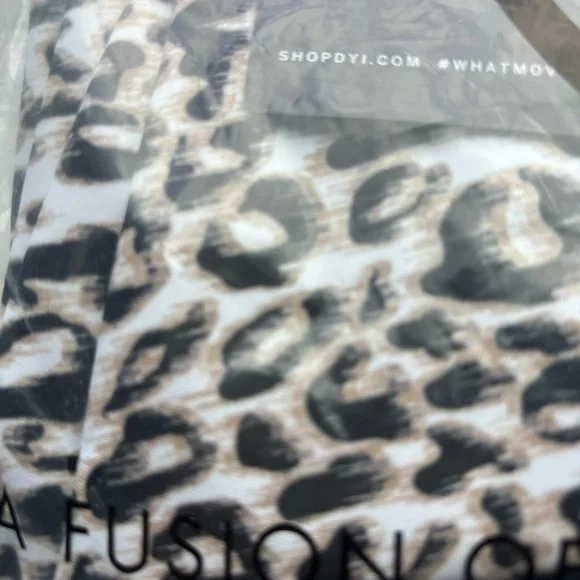 DYI Leopard Full Length Leggings - Picture 3 of 6